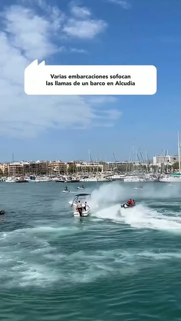 Tensión en aguas de Alcúdia: un incendio desata el caos en una embarcación